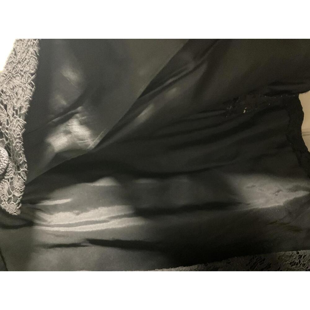 Elegant Black Lace Bolero Jacket with Beautiful Jeweled Buttons Large/XLarge - Picture 7 of 14